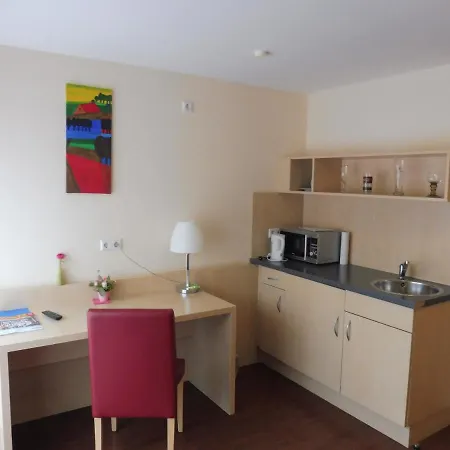 Zum Engel - Gaestehaus Hotel Künzelsau