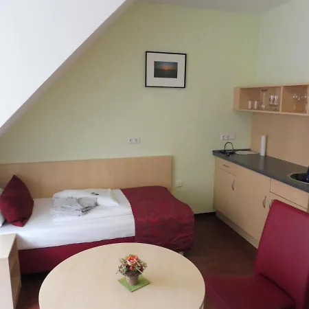 Otel Zum Engel - Gaestehaus 3*