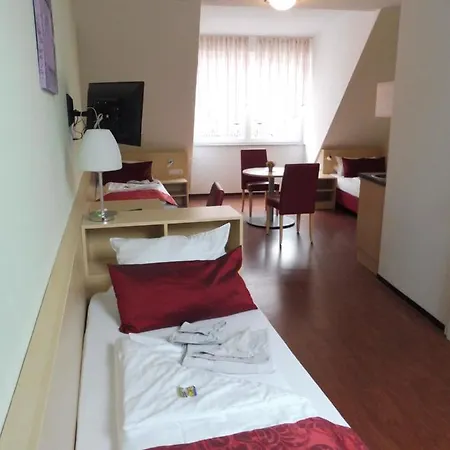 Zum Engel - Gaestehaus 3*